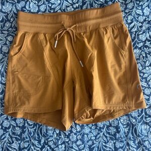 Zyia active quick dry shorts
